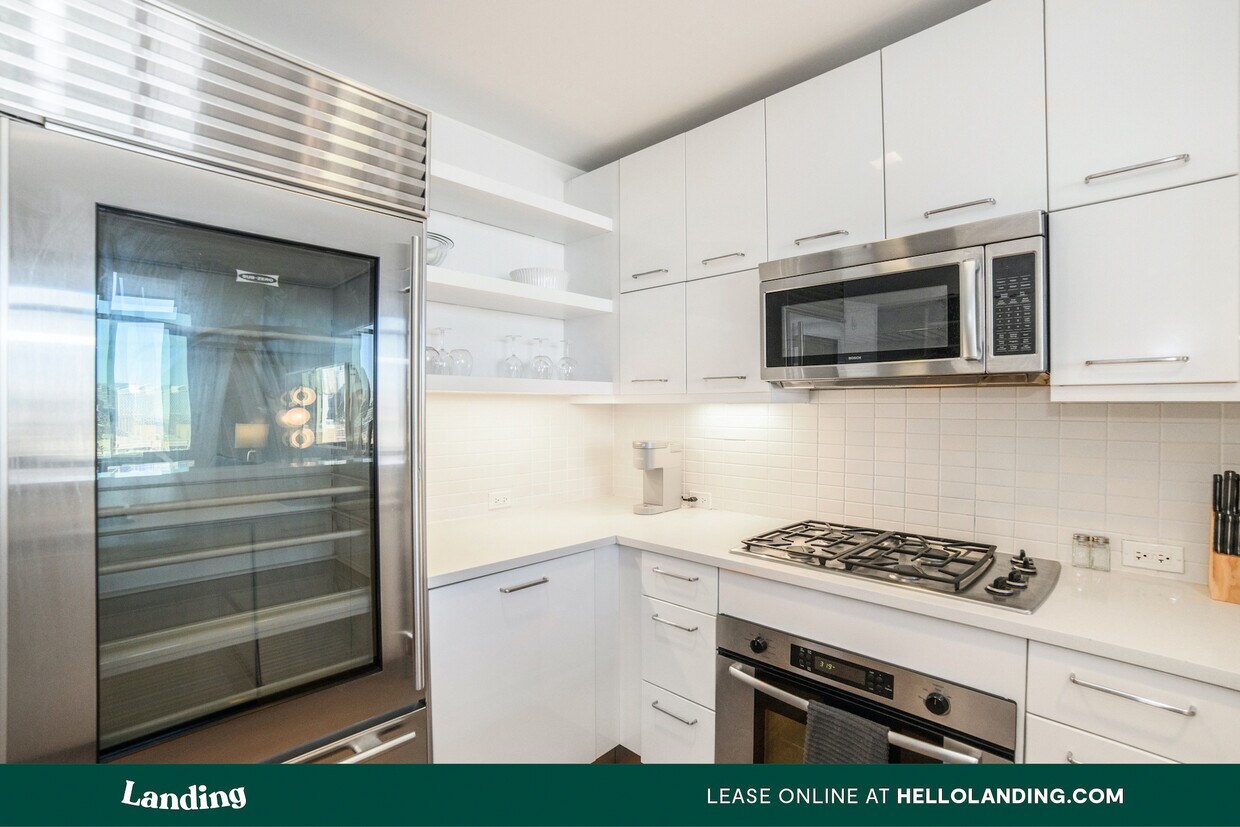 Primary Photo - 250 W 93rd St