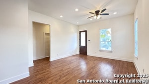 Building Photo - 118 Stella St