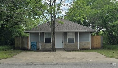 Building Photo - 510 S 1st St