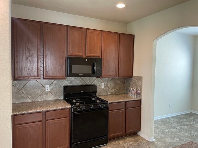 Foto del edificio - 12243 Claytons Park Ln