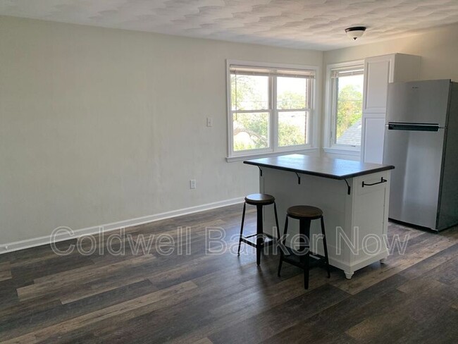 Foto del edificio - 1407 Bayville St
