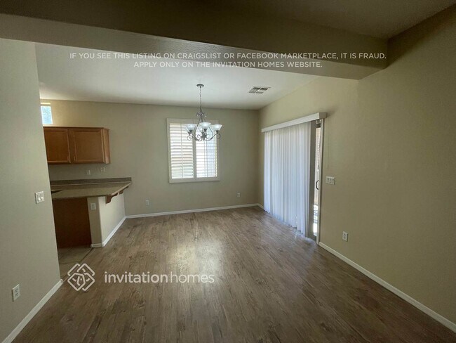 Foto del edificio - 881 E Stottler Dr