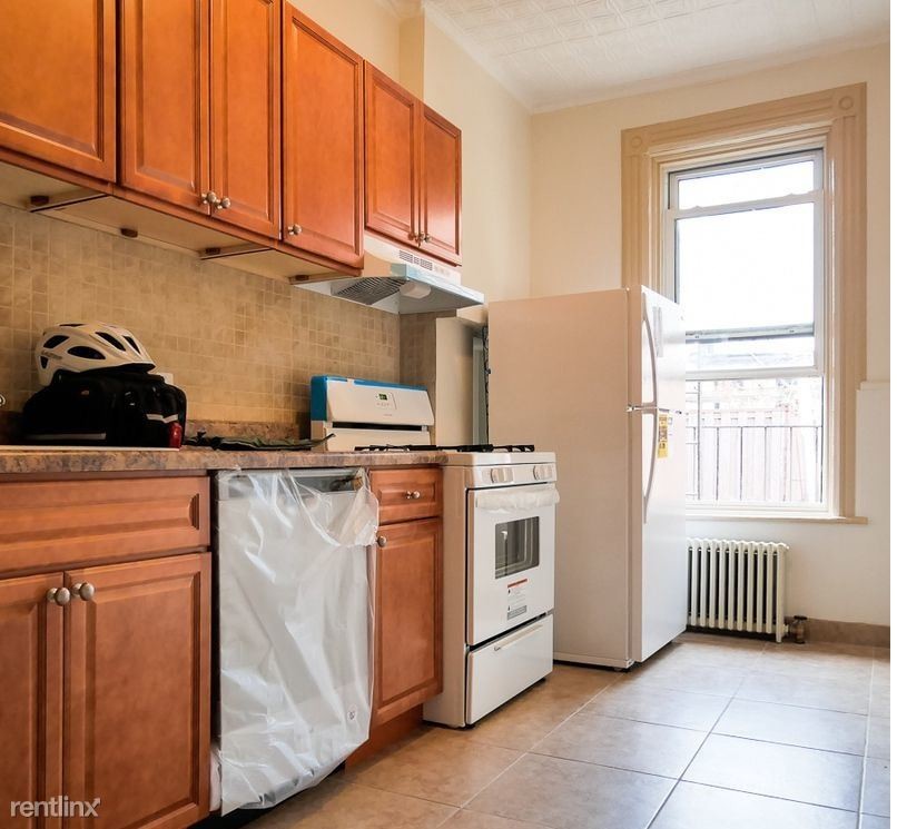 3 br, 1 bath - 342 8th St # 4R - 3 br, 1 bath  - 342 8th St # 4R