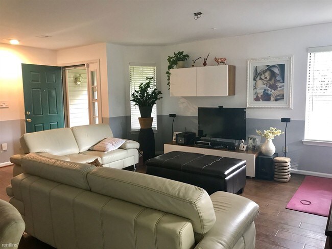 Foto del edificio - 2 br, 1.5 bath House - 19911 Dunstable Cir