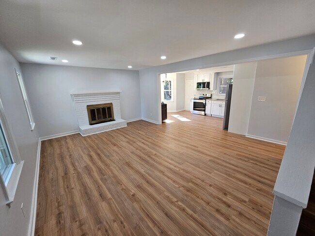 Foto del edificio - 2800 South Ridge Dr