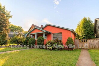 Building Photo - 818 Fatherland St