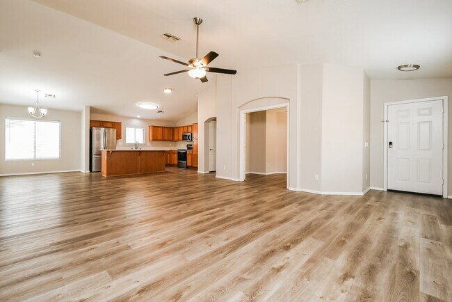 Foto del edificio - 39378 N Parisi Cir