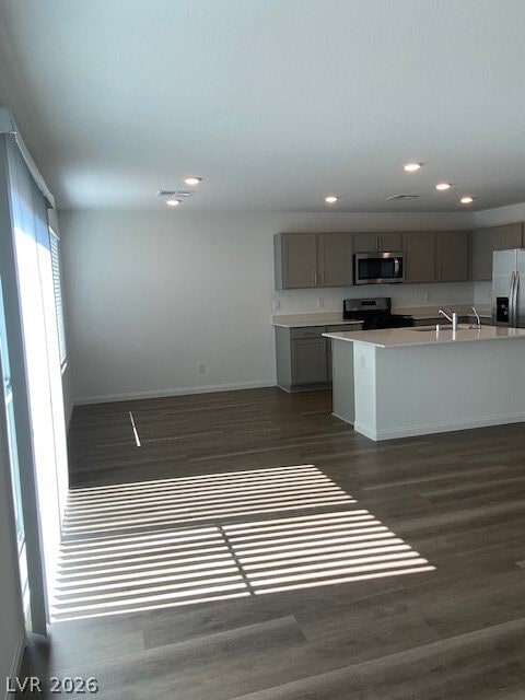 Building Photo - 10370 Ricordi St