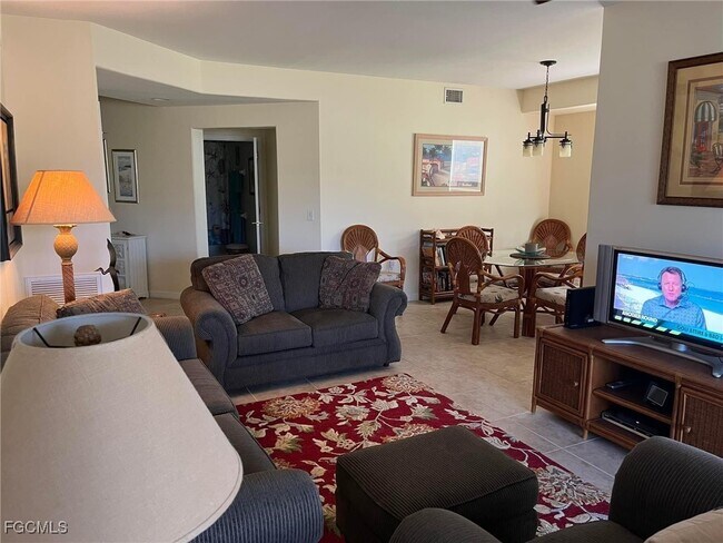 Foto del edificio - 11011 Mill Creek Way