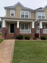 Building Photo - 530 Brawley St