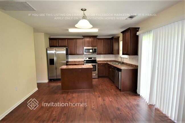 Building Photo - 12927 Settlers Trail Ct