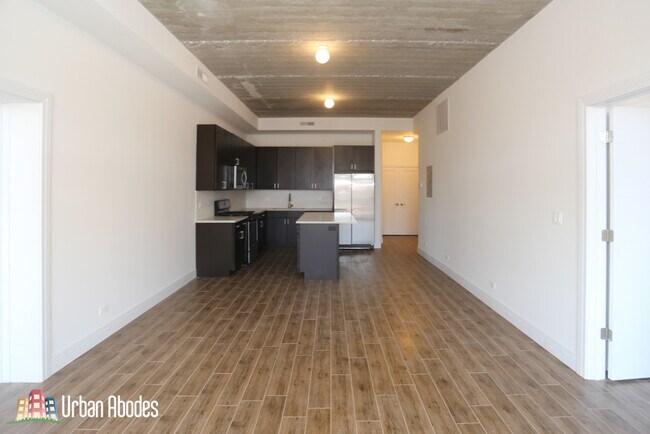 Building Photo - 2944 N Halsted St