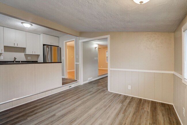 Foto del edificio - Charming 2BR/2BA Single Family Home!