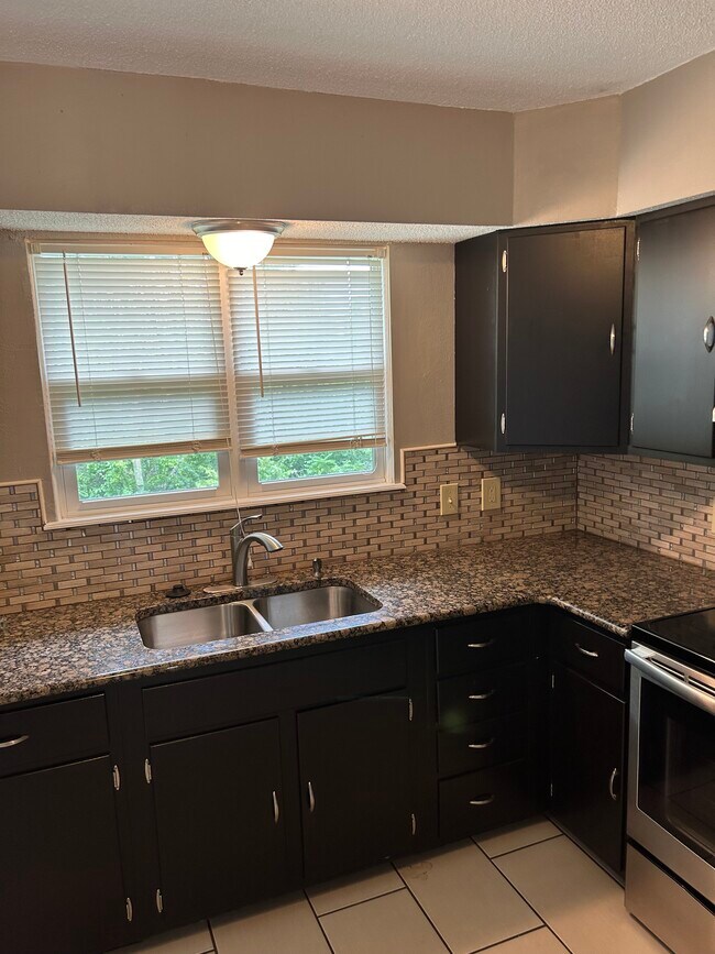 Cocina - 1675 Crystal Heights Rd