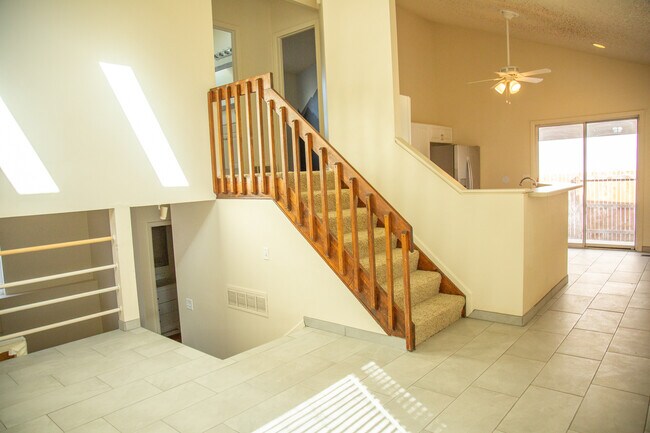 Foto del edificio - 4355 Halstead Cir