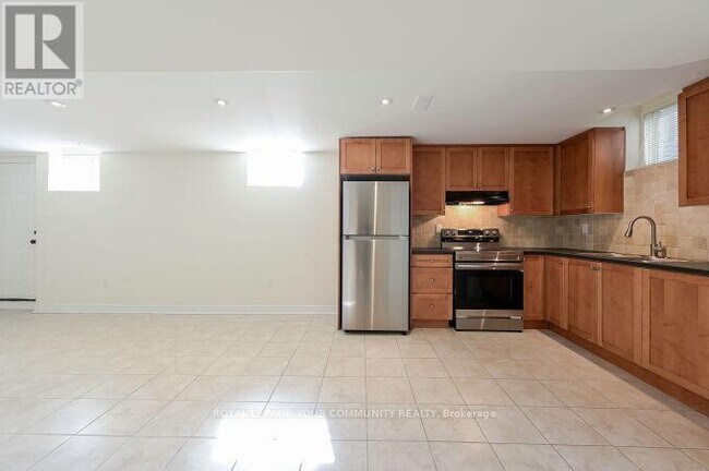 Photo du bâtiment - 128 Watsonbrook Dr