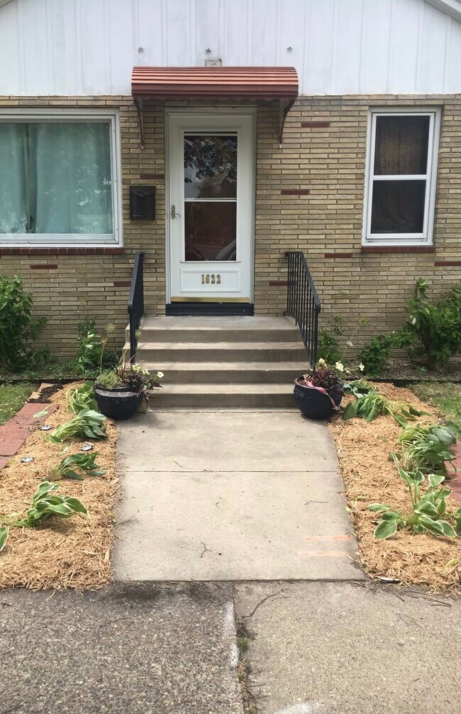 1622 Fillmore St NE, Minneapolis, MN 55413 House Rental in