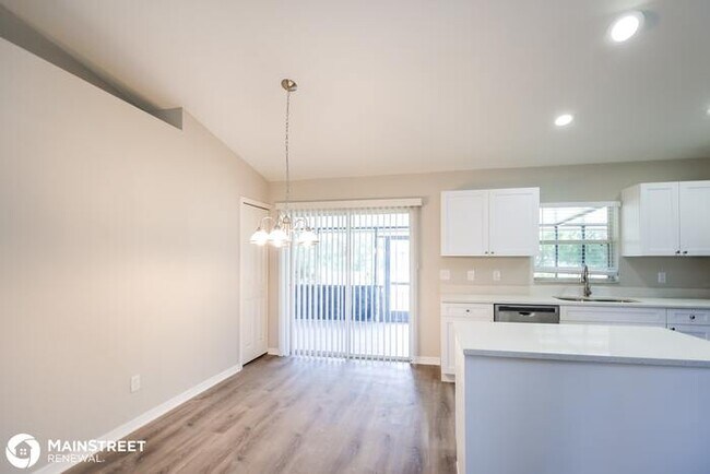 Building Photo - 3810 25th St SW