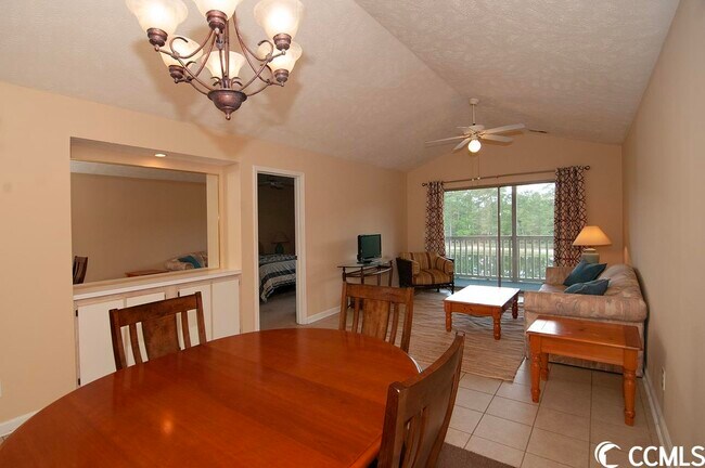 Foto del edificio - 93 Pinehurst Ln