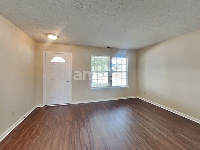 Foto del edificio - 10660 Brighton Knoll Pky N