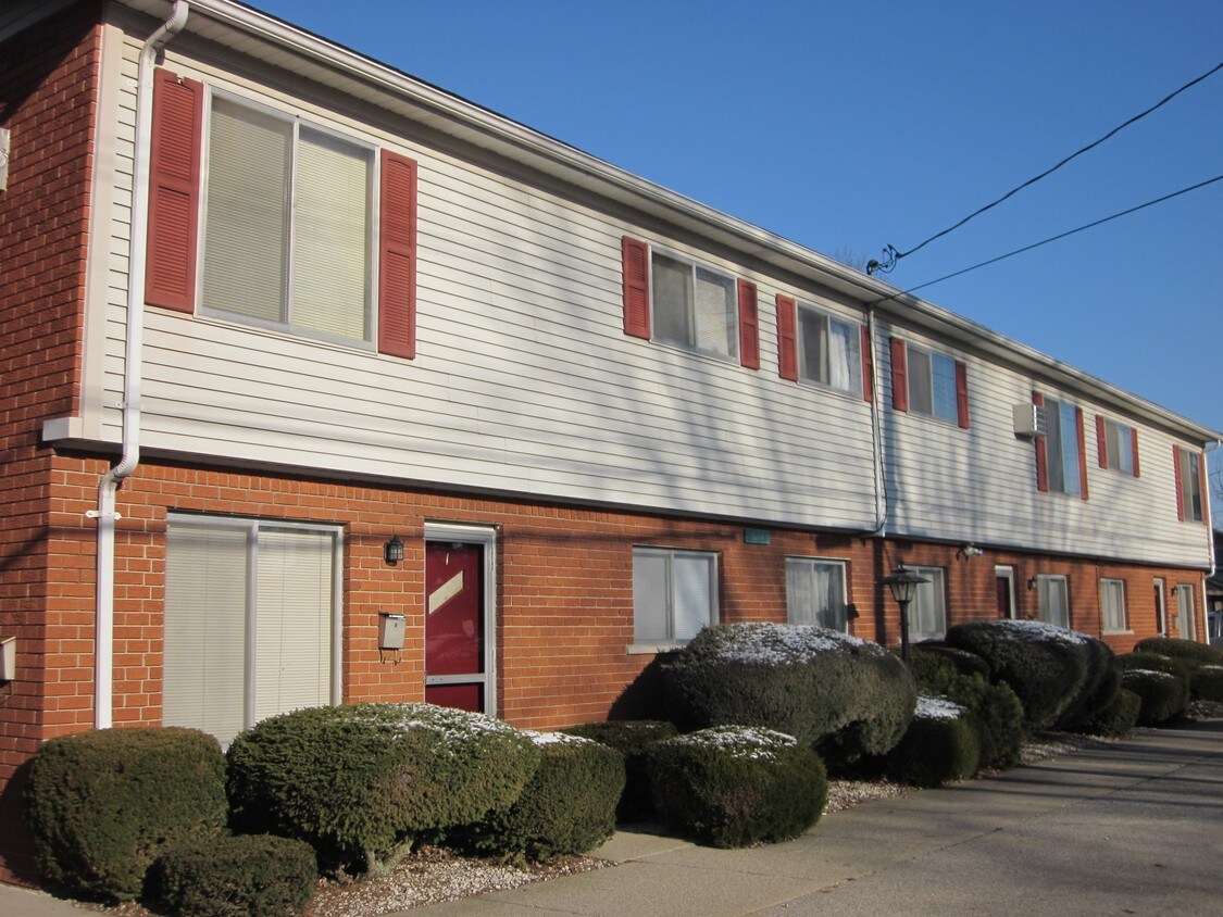 Building Photo - Lady and Lord Baltimore Apartments