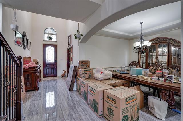 Foto del edificio - 13704 Blueberry Hill Dr