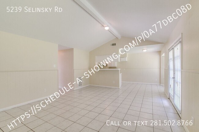 Foto del edificio - 5239 Selinsky Rd