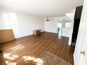 Building Photo - 6726 Emmanuel Ct