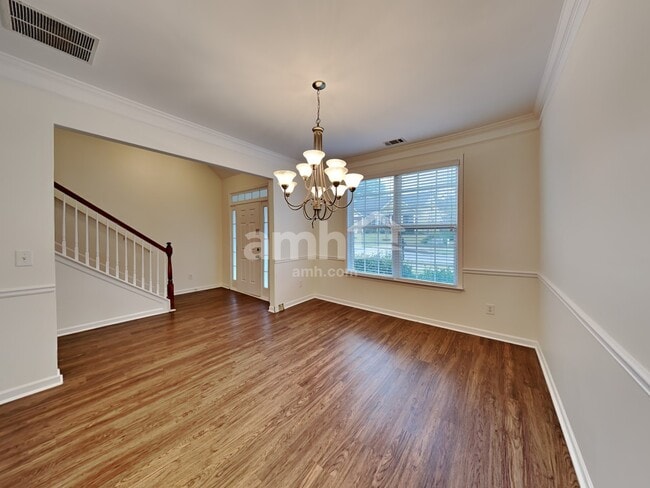 Building Photo - 1823 Madrid Falls Dr