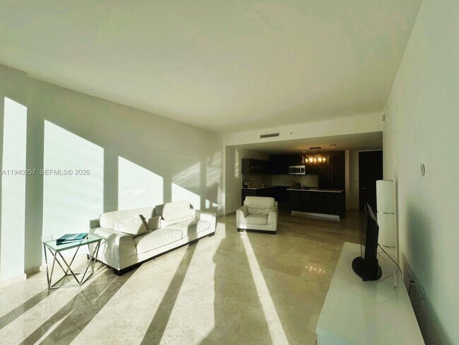 Foto del edificio - 68 SE 6th St