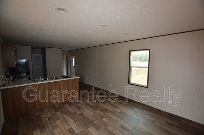 Foto del edificio - 2726 Shamrock Dr