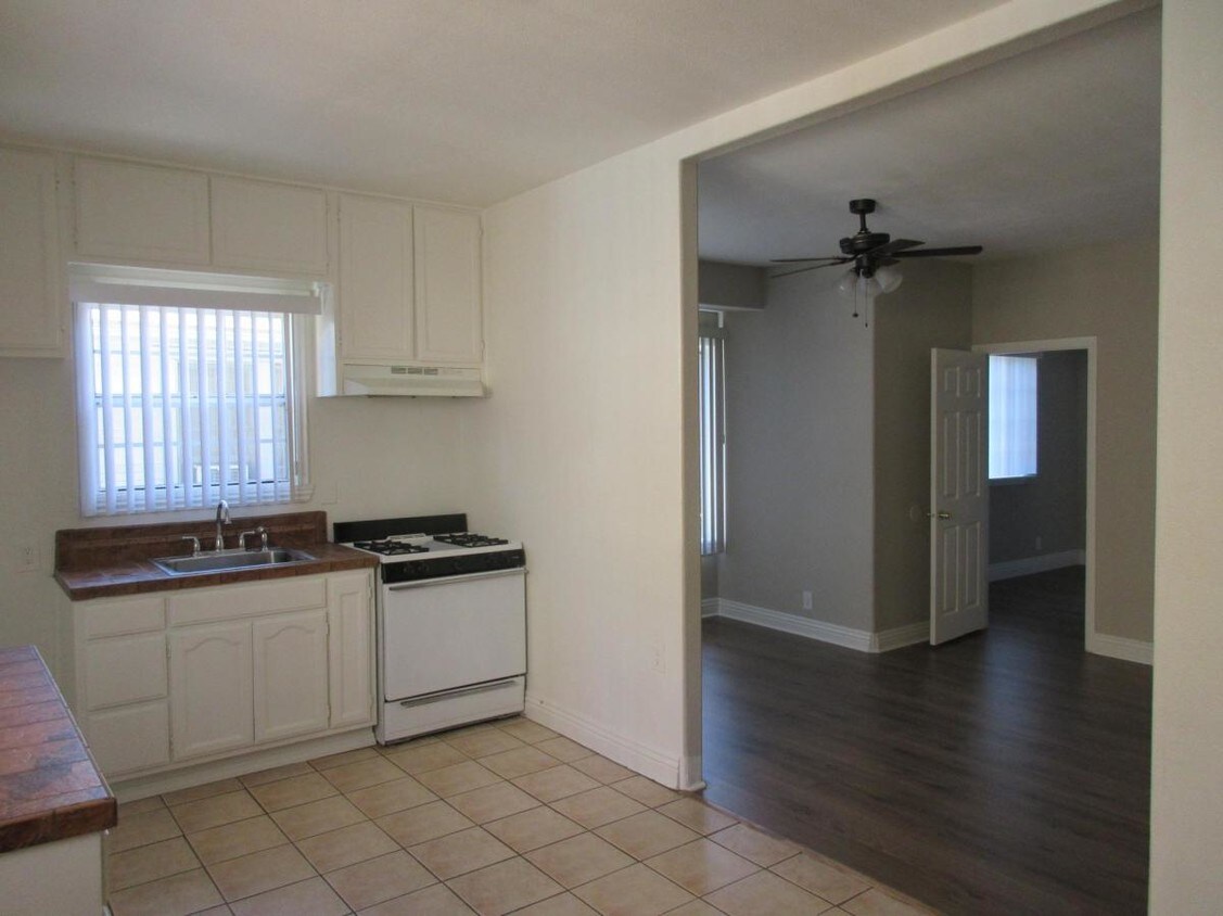 1135 E 4th St, Long Beach, CA 90802 House for Rent in Long Beach, CA