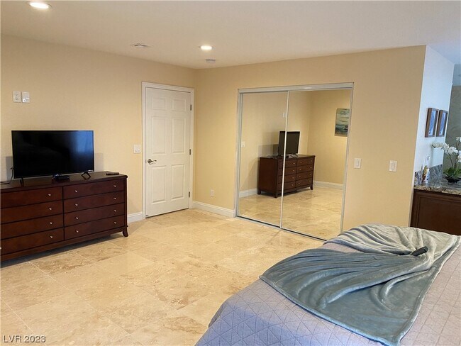 Foto del edificio - 2409 Harlequin Cir