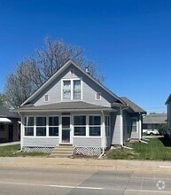 Building Photo - 4834 Adams St