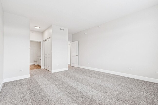 Interior Photo - The Landing at Town Center