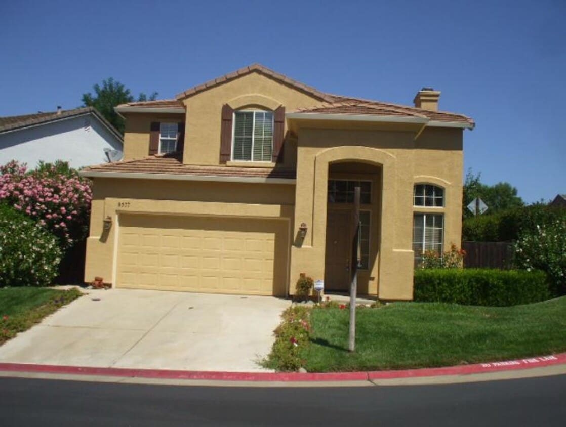Primary Photo - Granite Bay Beauty - Gated!