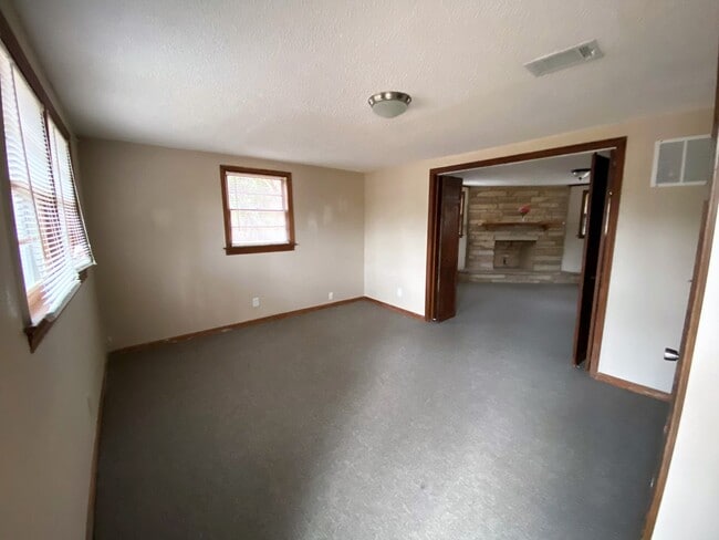 Building Photo - 111 Waldrop Rd