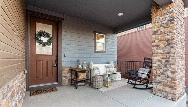 Photo - 1000 Equinox Dr House