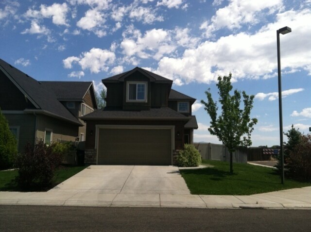 Foto del edificio - 4526 Kilee~Gorgeous Must See Meridian Home...