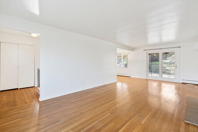 Foto del edificio - 3609 Harbison Ave