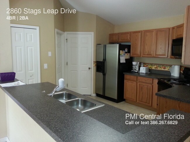 Building Photo - 2860 Stags Leap Dr