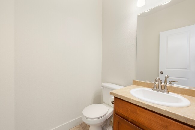 Half Bath - 941 Milner Pass Rd