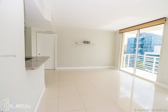 Building Photo - VENTURE AT AVENTURA EAST CONDO
