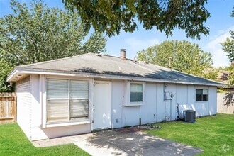 Building Photo - 20406 Oak Limb Ct