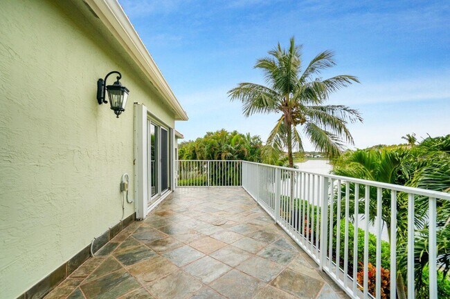 Foto del edificio - 257 Spoonbill Ln N
