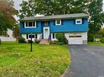 Foto principal - 52 Upton Dr
