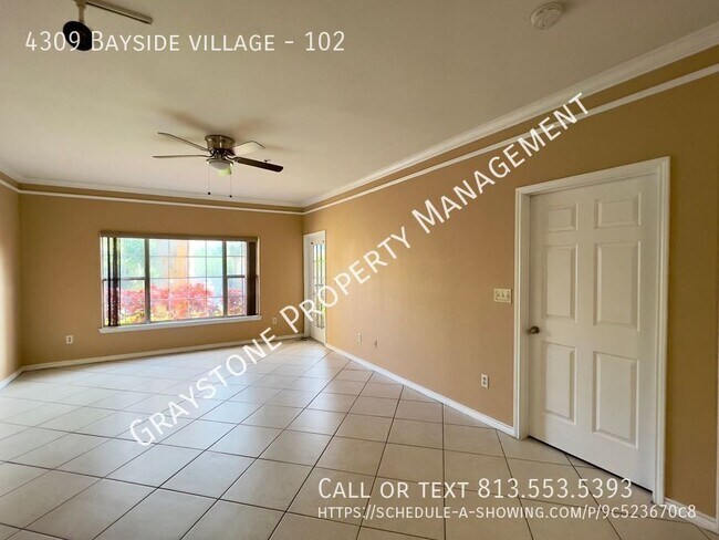 Foto del edificio - 4309 Bayside Village Dr