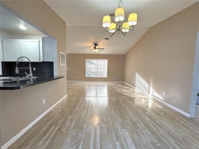 Foto del edificio - 1514 Poe St