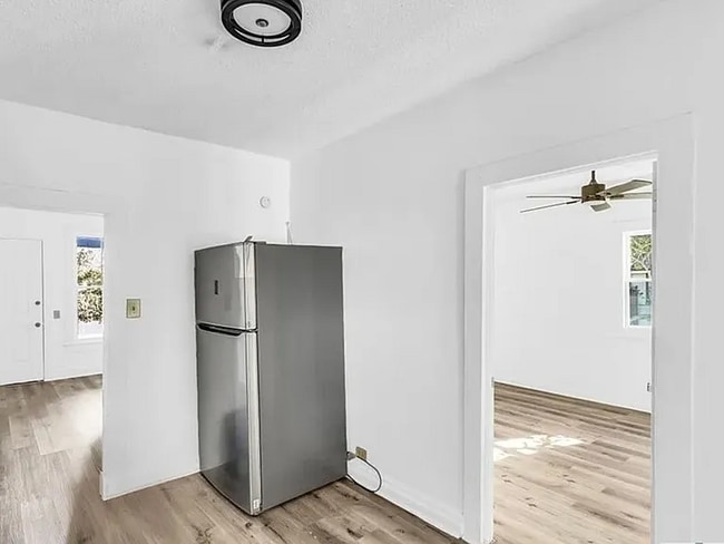 Foto del edificio - 1315 E Anderson St