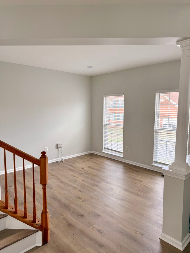 Photo - 7001 Saddlebow Ct House